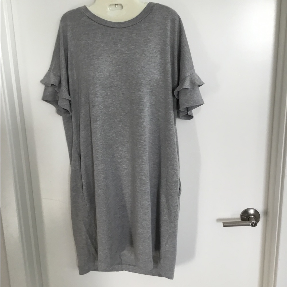 Lush Gray Dress size Large $40